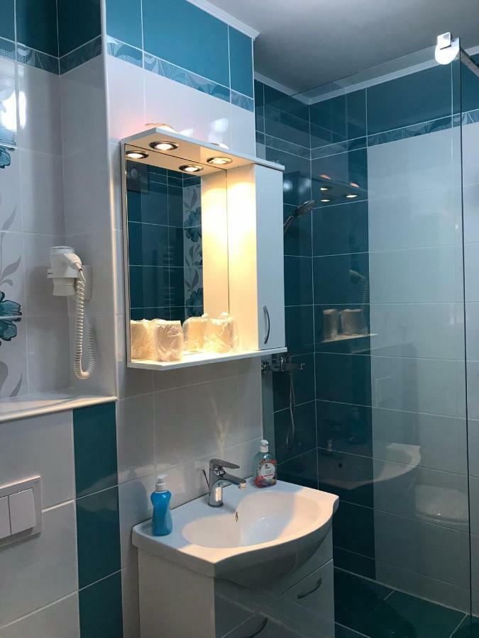 Apartament Mont Blanc Sinaia Buitenkant foto