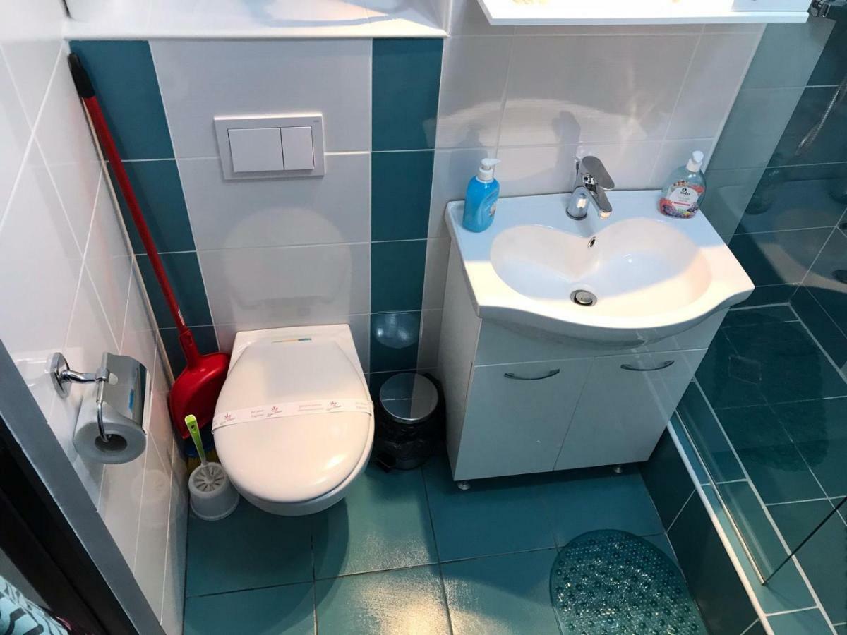 Apartament Mont Blanc Sinaia Buitenkant foto